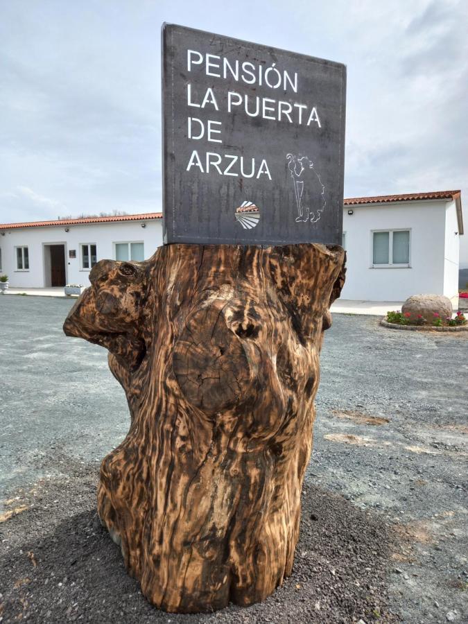 Hotel La Puerta De Arzúa מראה חיצוני תמונה